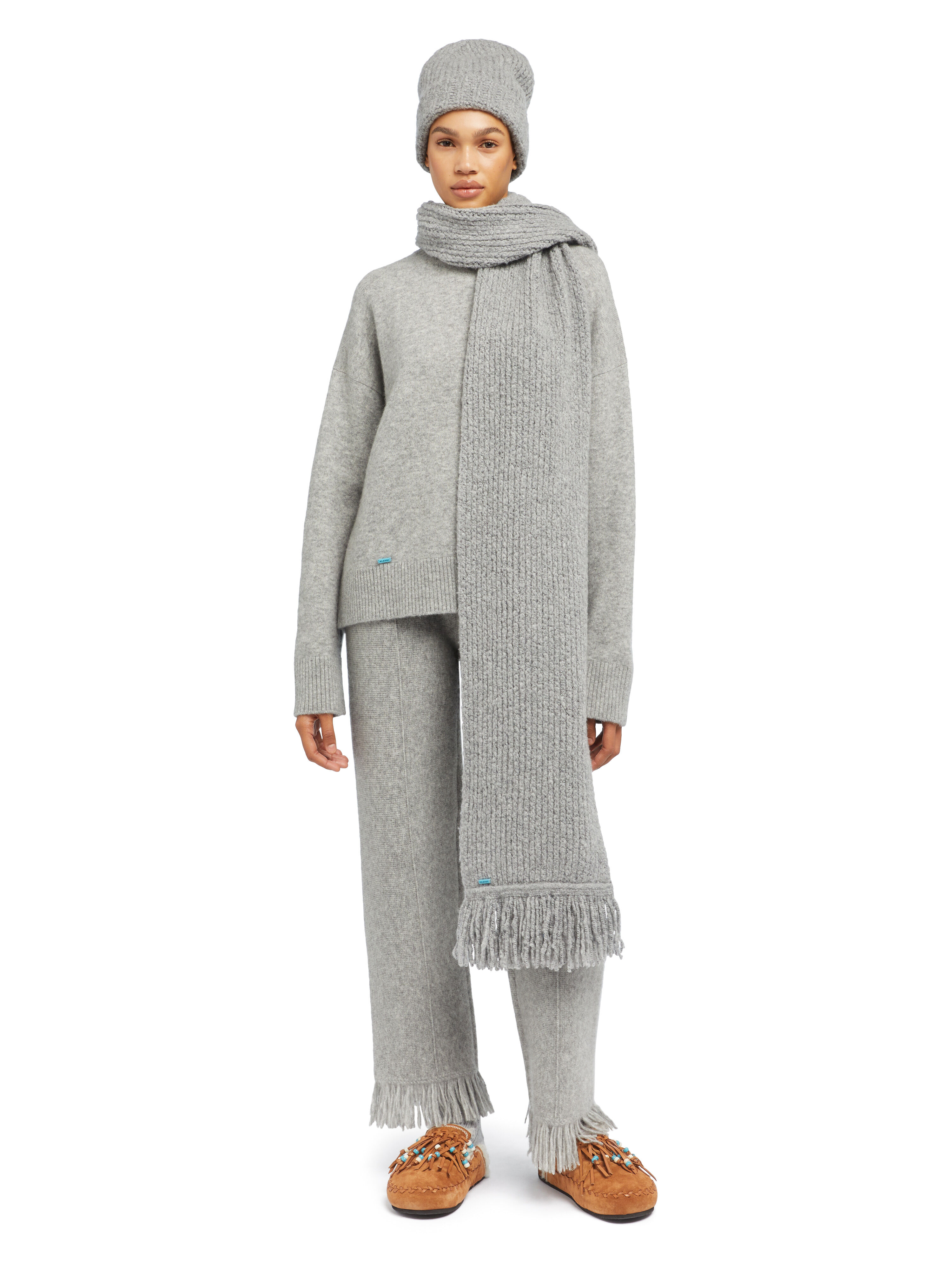 Alanui Alanui Finest Scarf Coco Grey LWMA009E25KNI001
