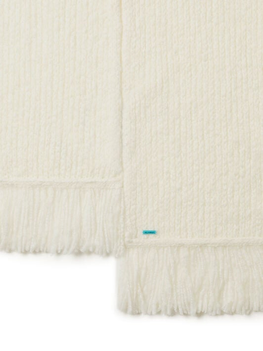 Alanui Alanui Finest Scarf White LWMA009E25KNI001 Alanui Alanui Finest Scarf White LWMA009E25KNI001