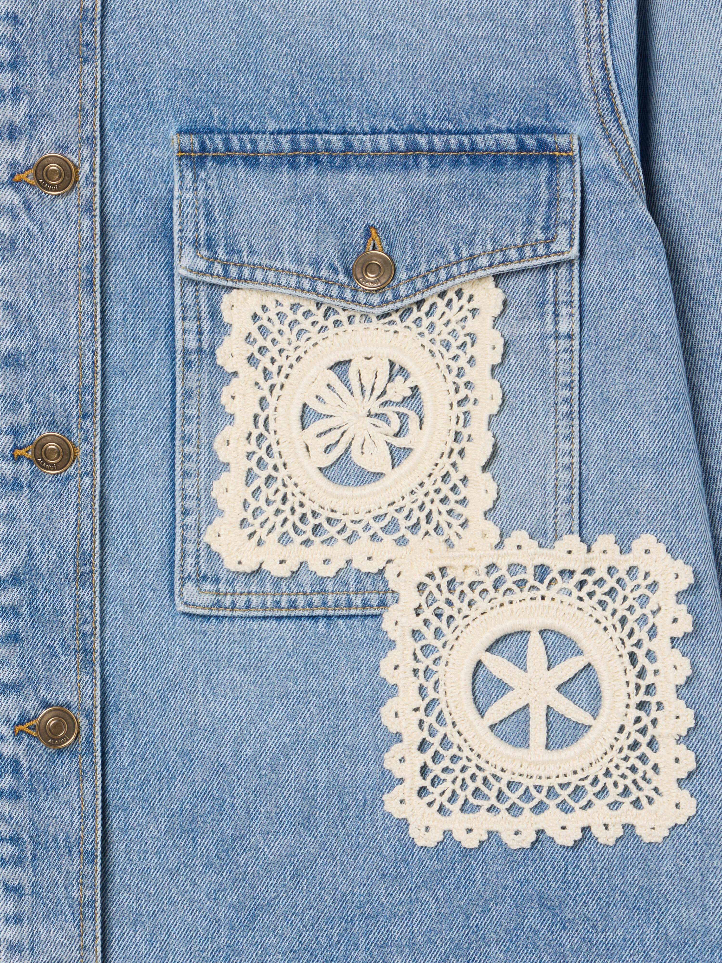 Alanui Island’S Diary Denim Overshirt Light Wash Denim LWYD004R26DEN002 Alanui Island’S Diary Denim Overshirt Light Wash Denim LWYD004R26DEN002