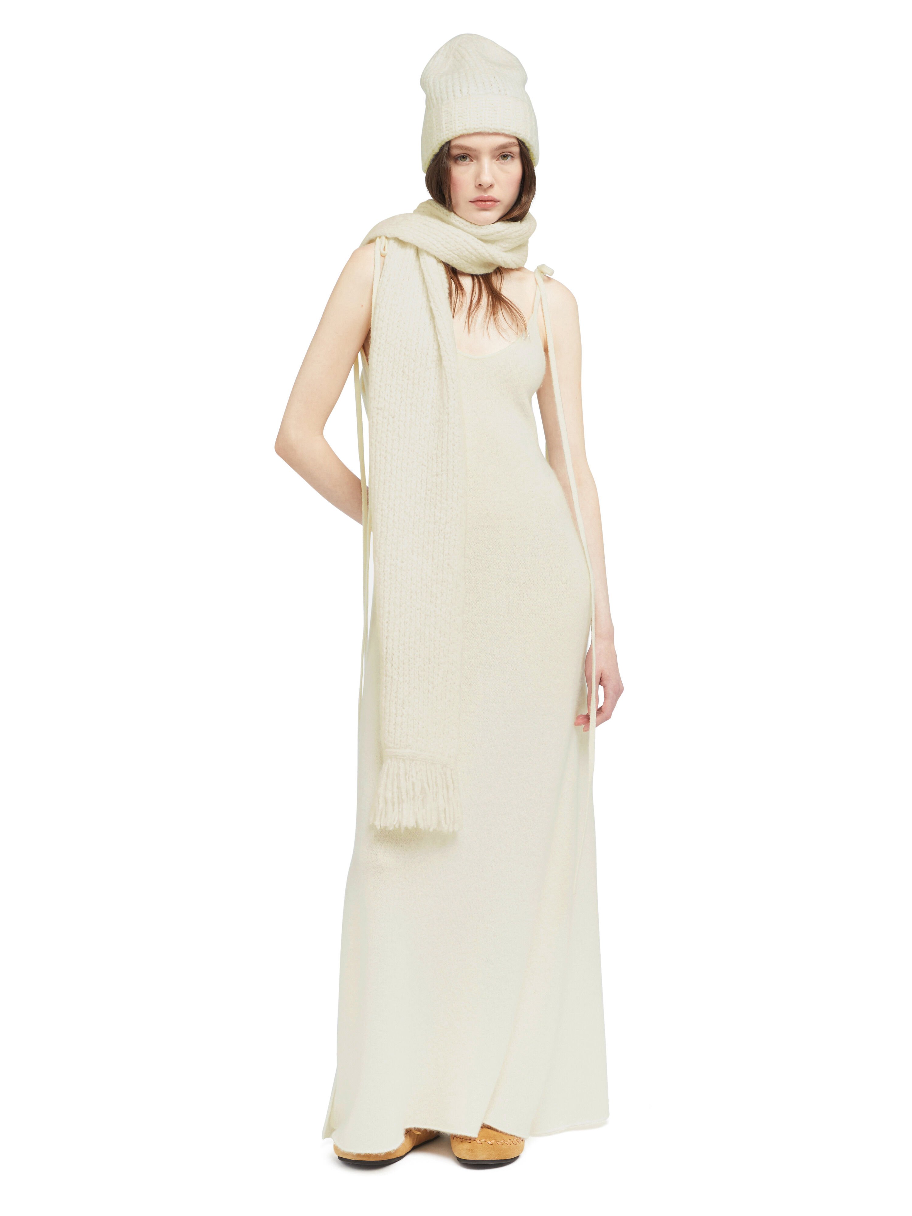 Alanui Alanui Finest Scarf White LWMA009E25KNI001 Alanui Alanui Finest Scarf White LWMA009E25KNI001